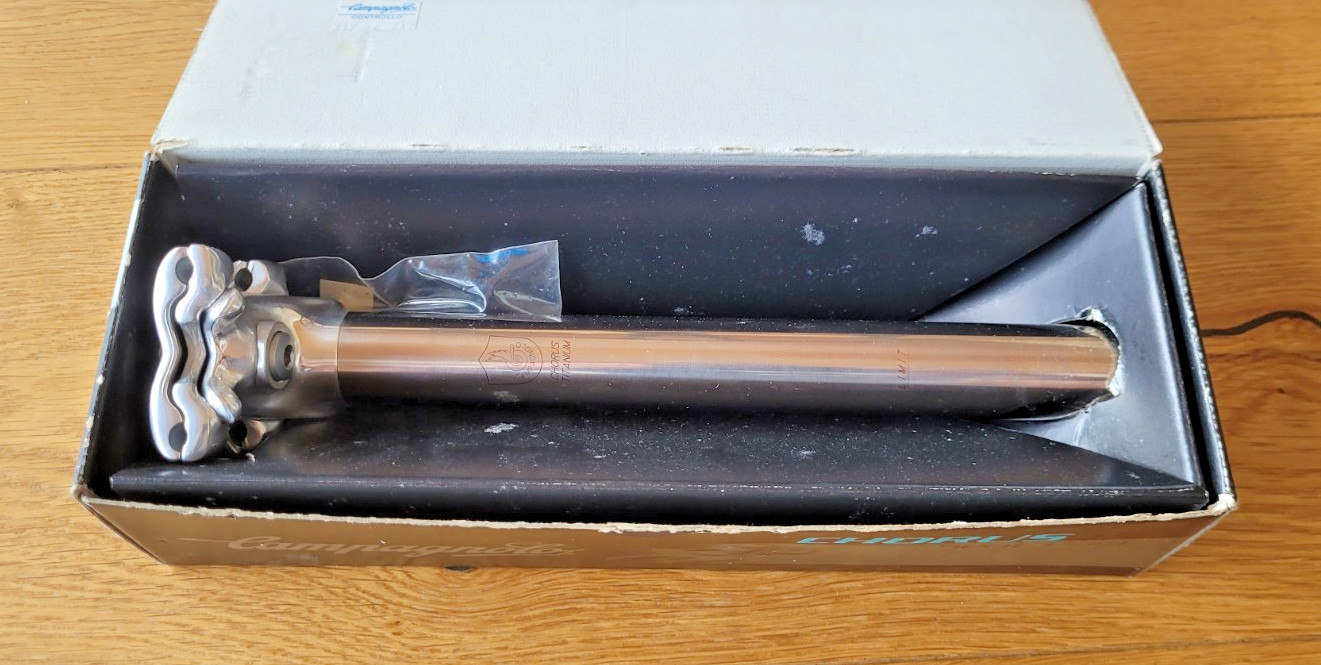 NIB CAMPAGNOLO CHORUS TITANIUM 27.2 seatpost italian road bike NOS