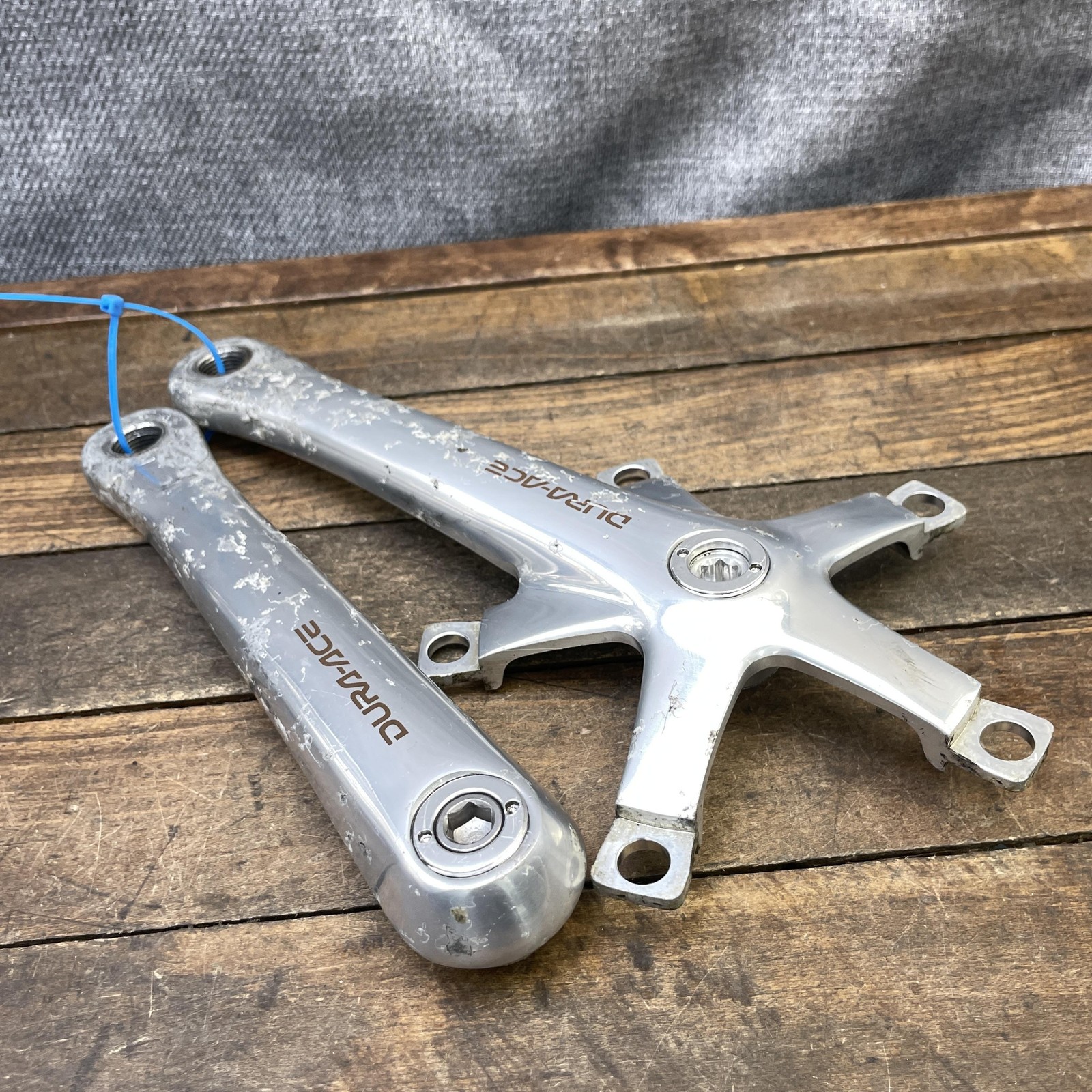 Vintage Shimano Dura-Ace FC-7700 Crankset Arms 172.5mm 130 BCD Road Bike Silver