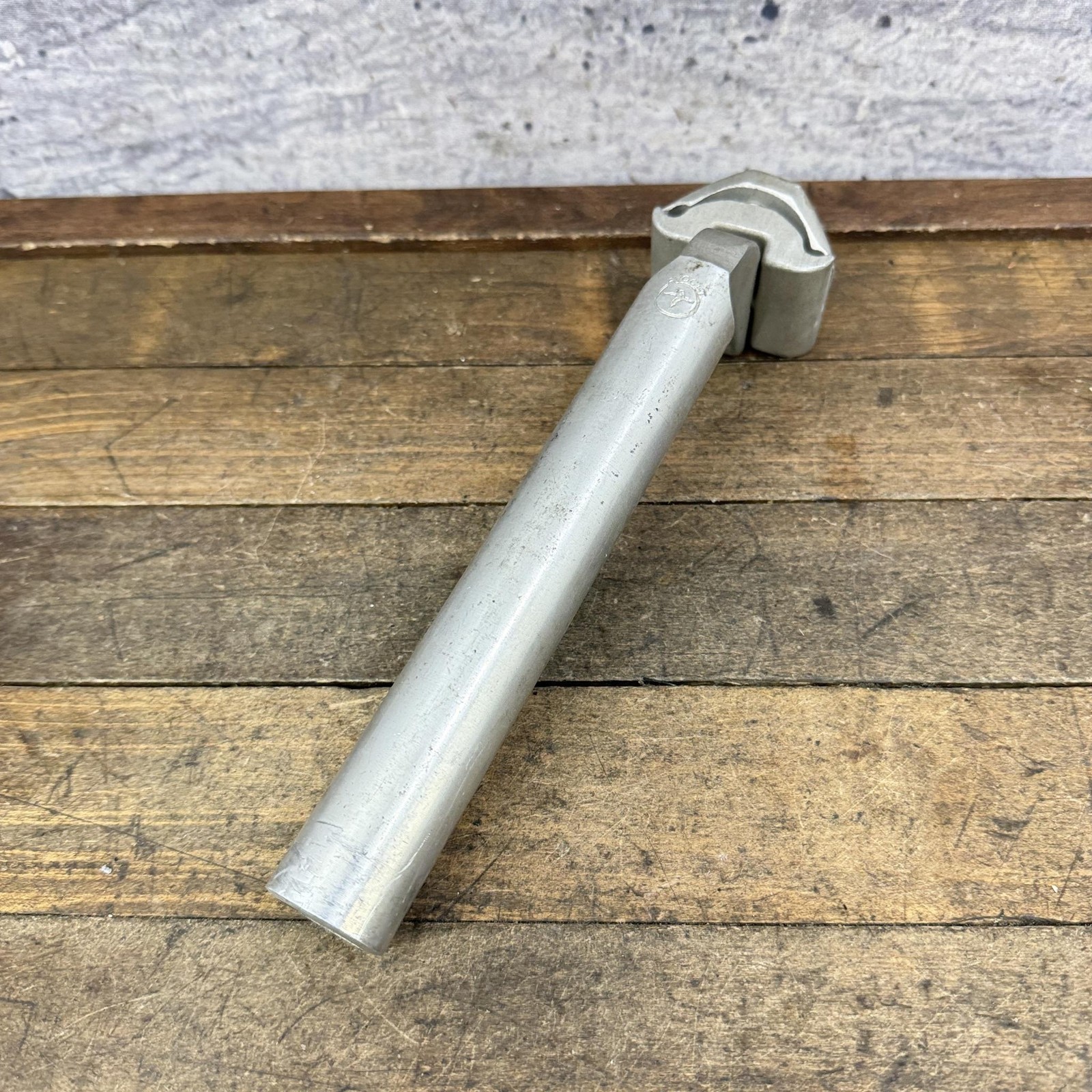Vintage Avocet Seatpost 27mm Silver Alloy Post 27.0 mm 285g Road MTB Bike 80s