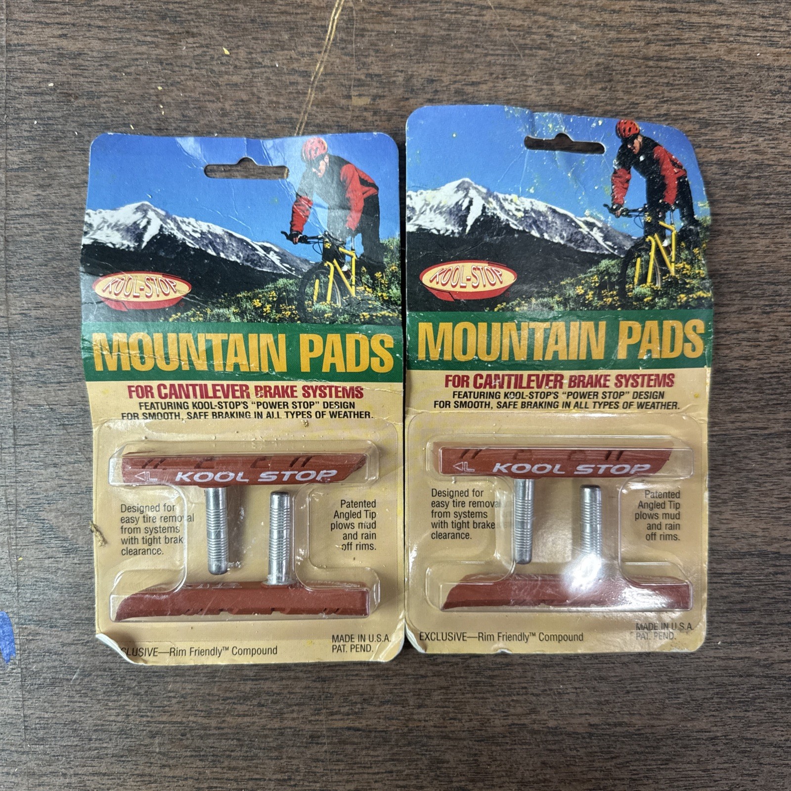 SET OF TWO (2) KOOL STOP MOUNTAIN BRAKE PADS THREADED POSTS BIKE BLACK
