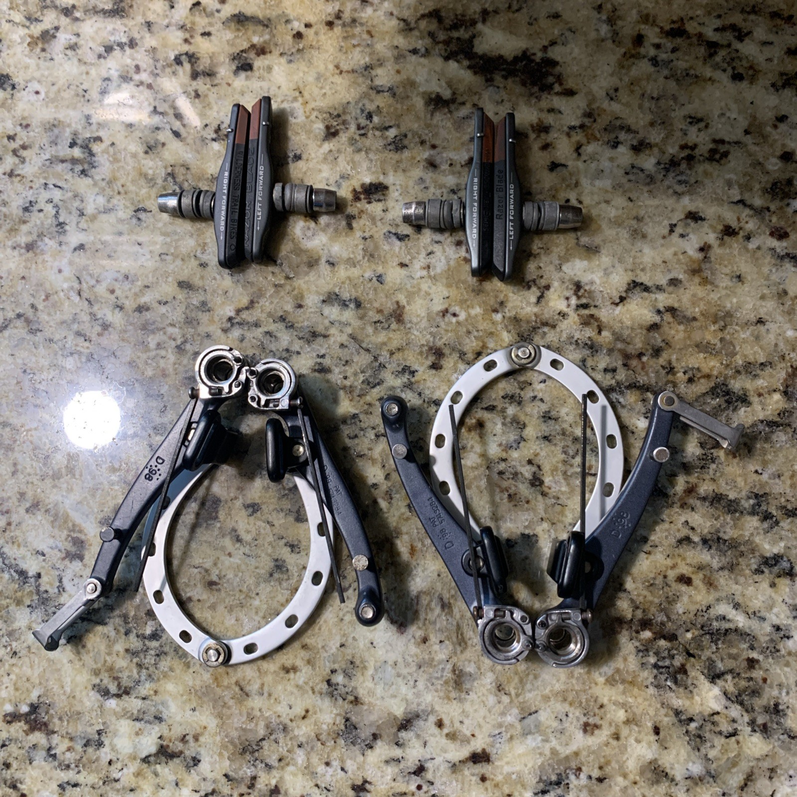 Vintage Avid Arch Rival 40 V Brake Set Vgc