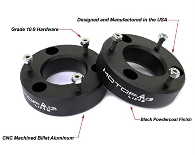 MotoFabLifts CH-2.5F-2R-19 2.5 in Front and 2 in Rear Leveling lift kit that