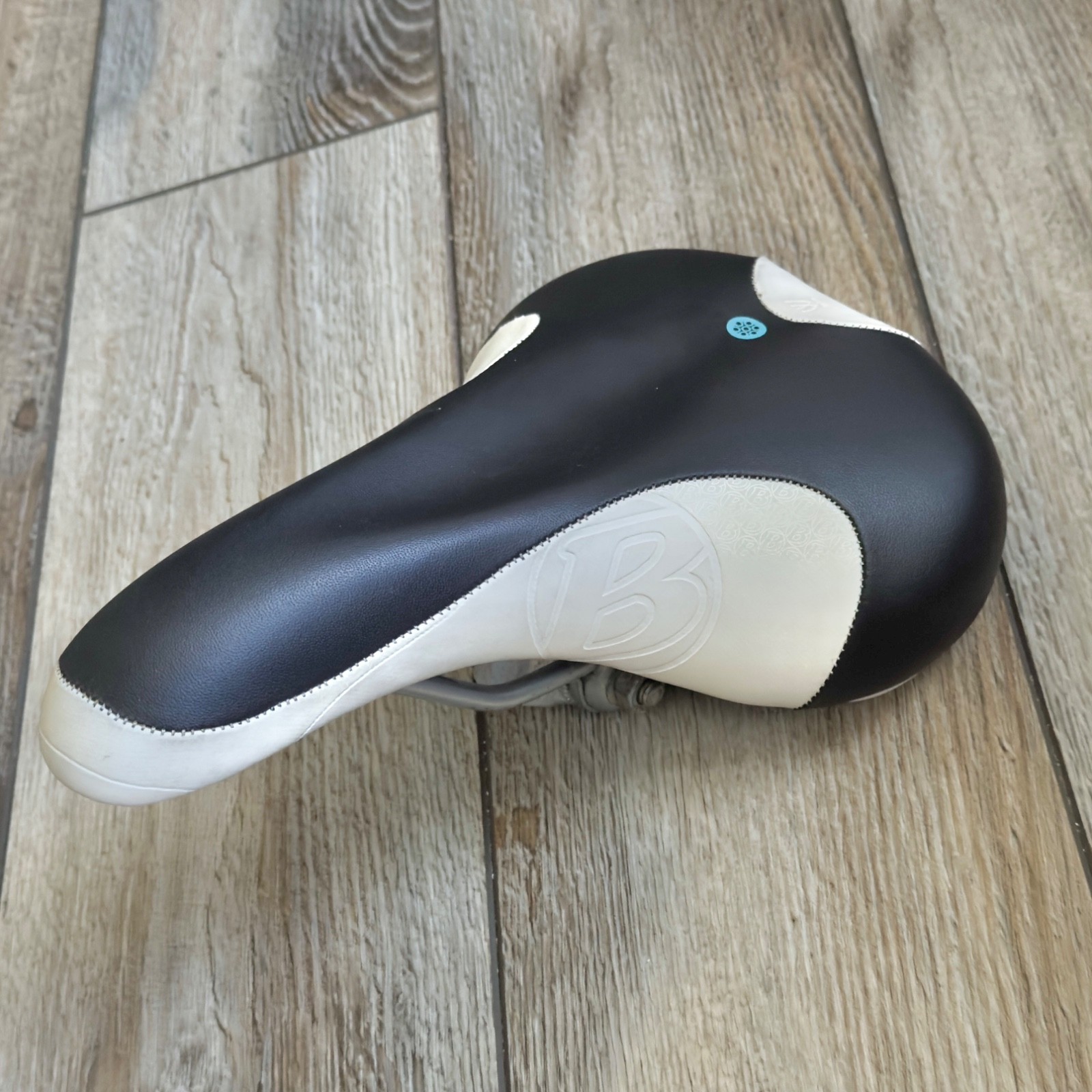 Bontrager Sport WSD Black And White MTB Saddle Seat