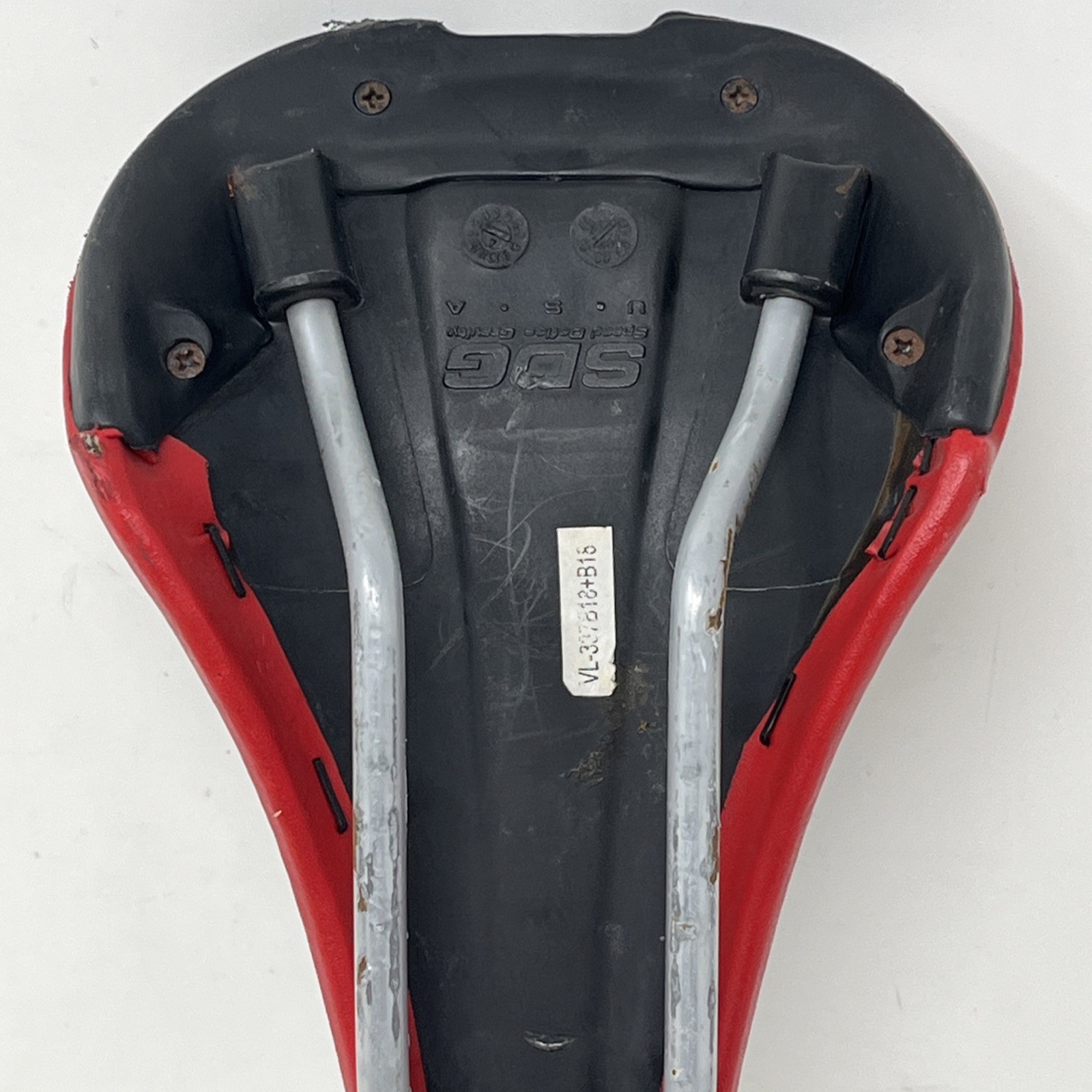 Vintage SDG Bel Air Bike Seat Saddle BMX Mountain Bike MTB Black Red