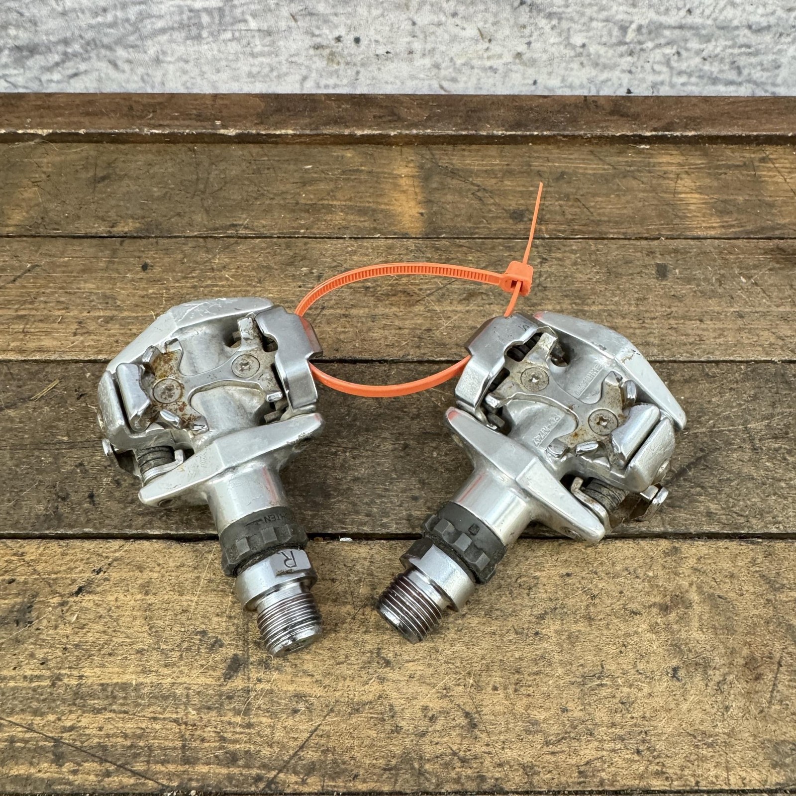 Vintage Shimano Deore XT Pedals SPD PD-M747 Clipless MTB Bike 9/16 390g Japan