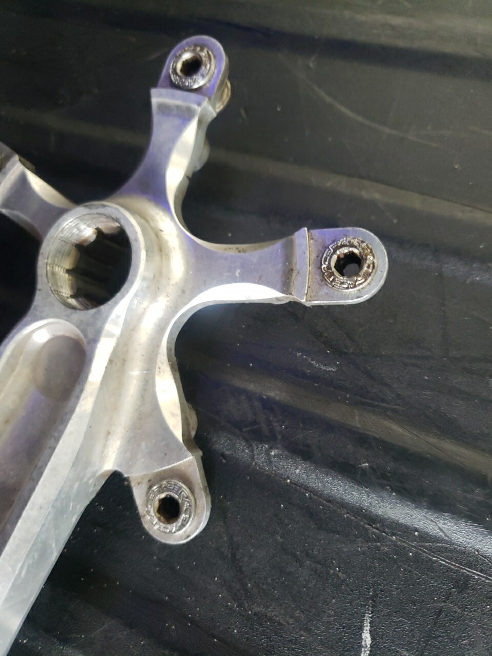 «right» Racefac Forged Crank Arm, With Bolts, 170mm , BCD 110/74mm.