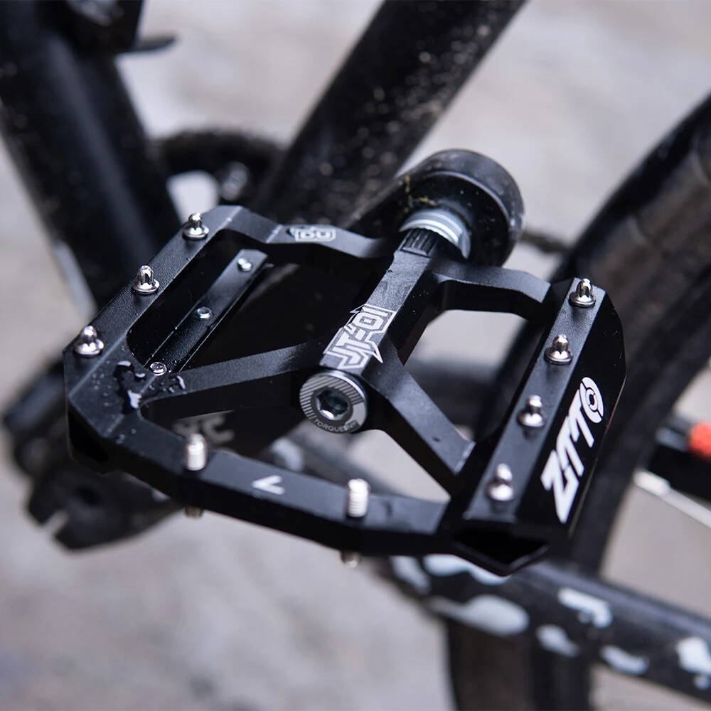 Cycling Pedals DU Sealed Bearing Ultralight Aluminum Alloy Footboard Anti-Slip