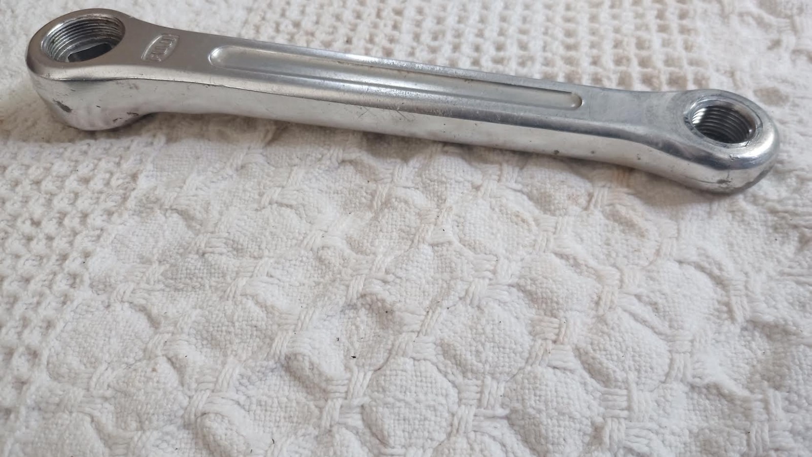Fuji crank arm blemished 171mm