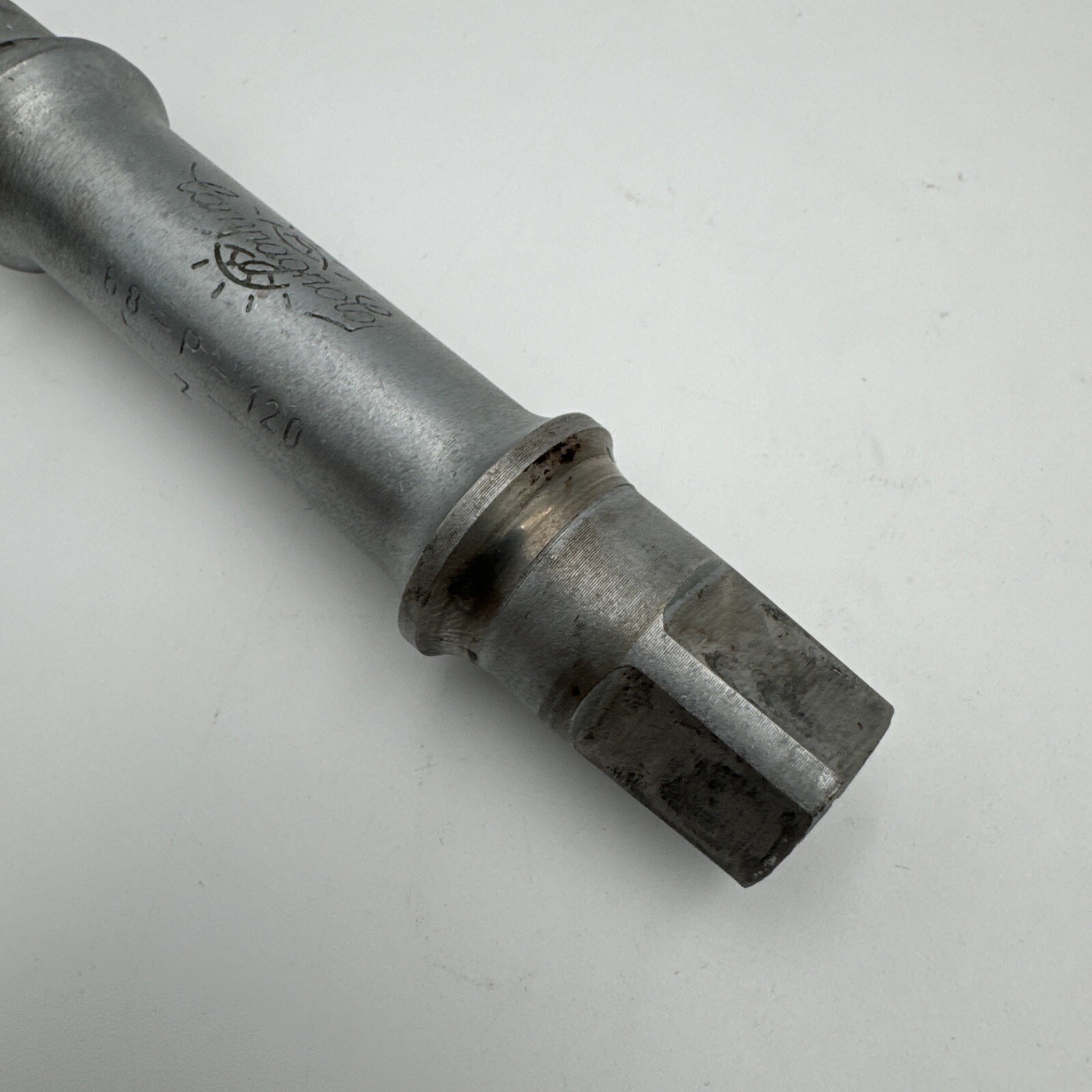 Campagnolo Record  Pista Bottom Bracket Axle 68 P 120 English 111mm 1046