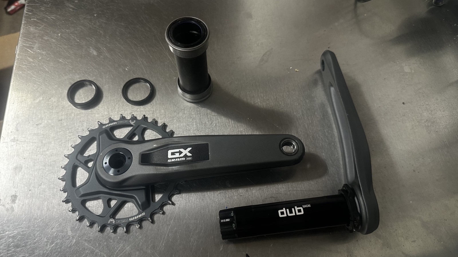 SRAM GX Eagle DUB WIDE Bike Crankset – 12 Speed Transmission 175 mm Crank – Used