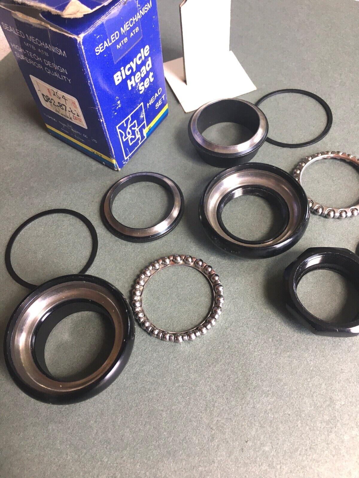 YST 1 1/8″ Threaded Headset 1987 NOS NIB Mountain Bike Alloy Black Oversized