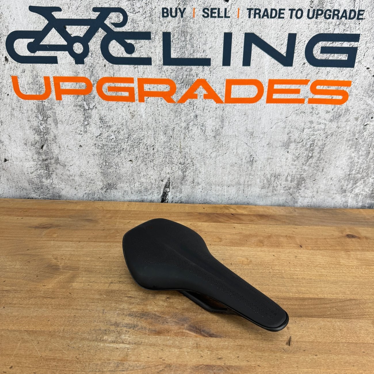 New Takeoff! Syncros Belcarra Regular SL 7x9mm Carbon Rails 130mm Saddle 142g