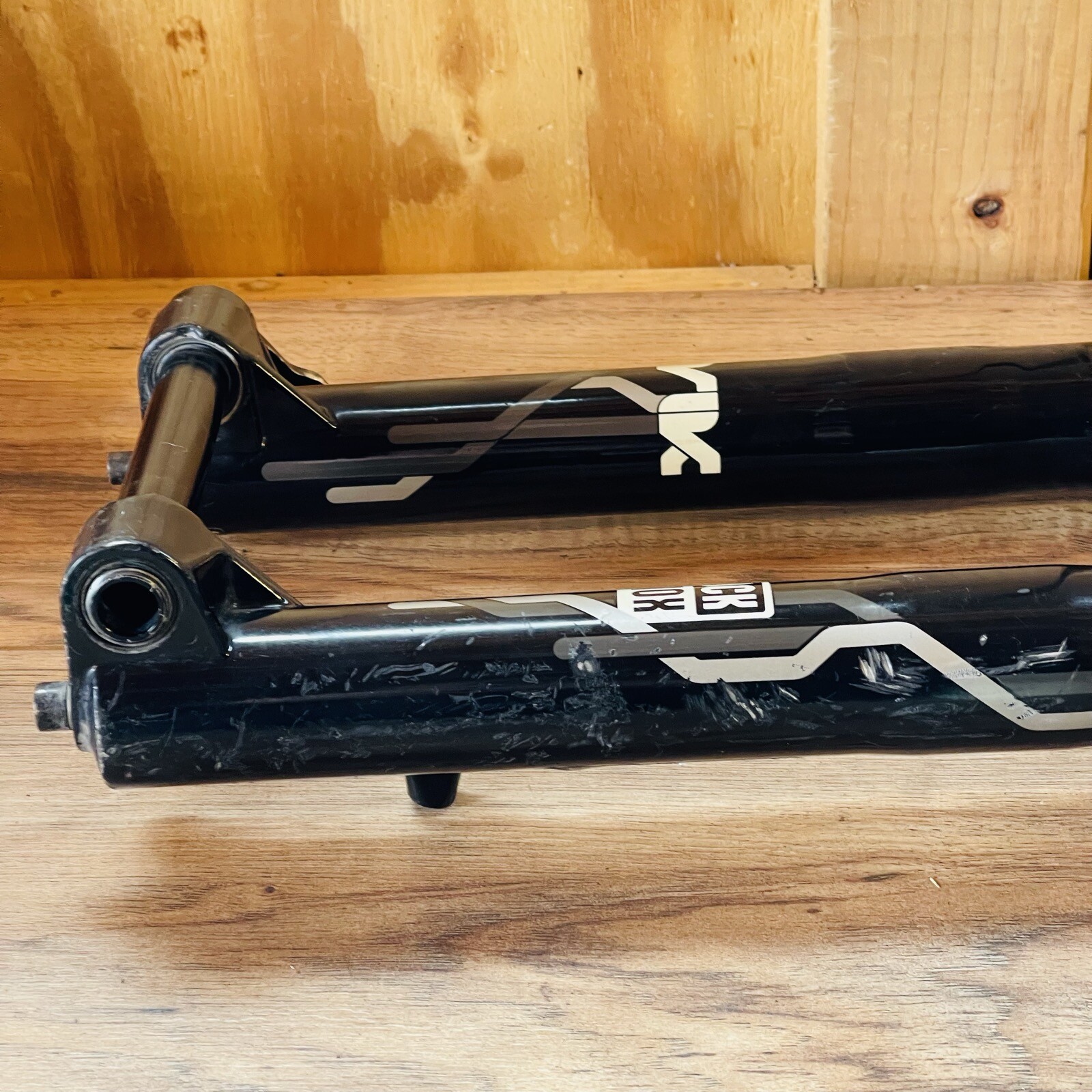 Rock Shox Lyrik RC2 Suspension Fork 26 168 Tapered Steerer 170mm Travel