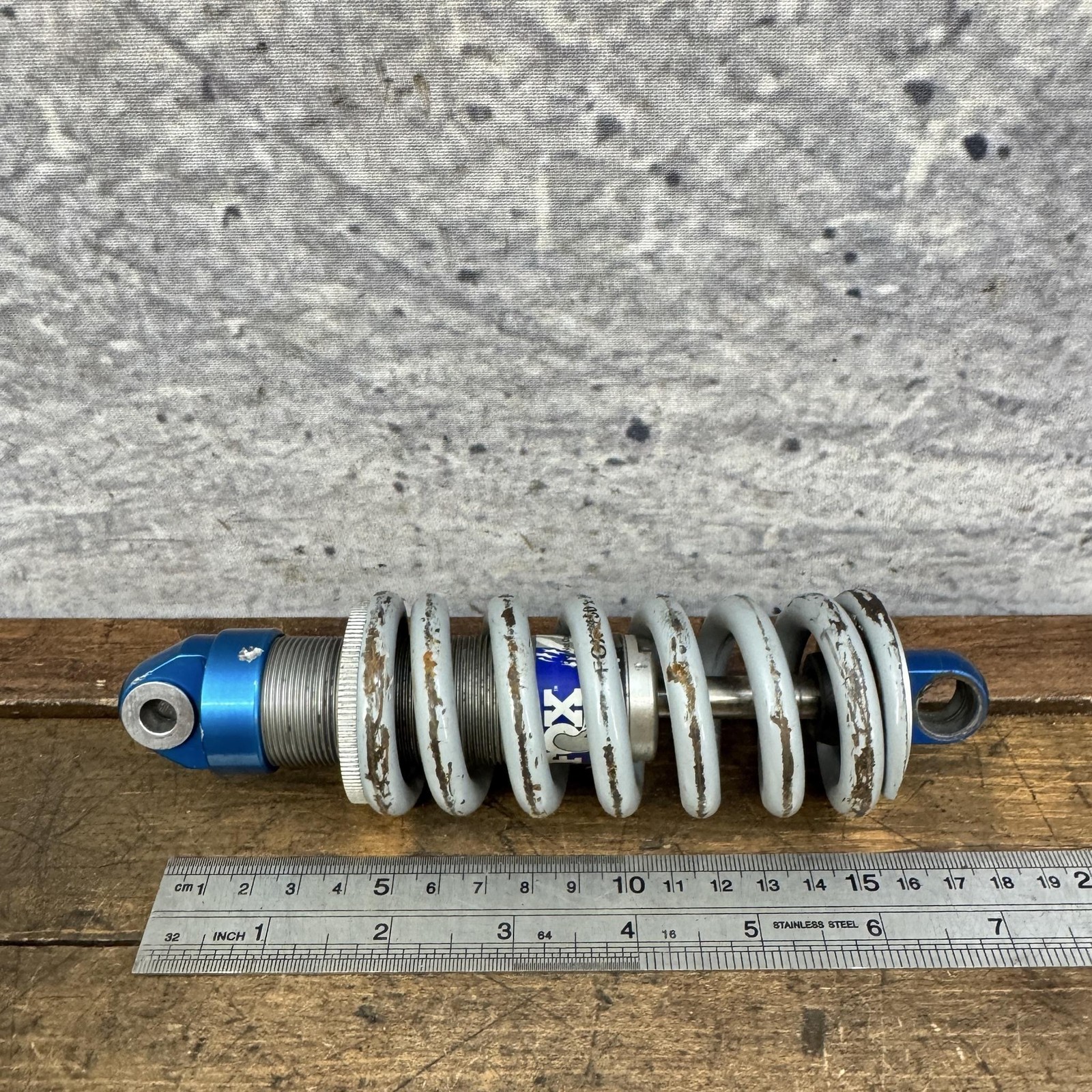 Fox Vanilla Rear Coil Shock Gray MTB Mountain Bike Suspension Spring 666g 6.75