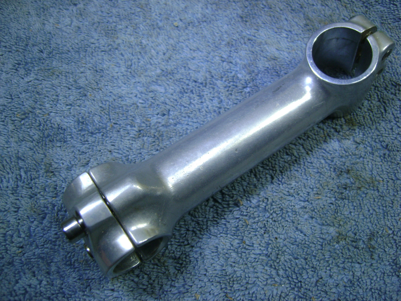 used 125mm bicycle handlebar stem to fit 28.6m.m. steerer 25.4mm bar