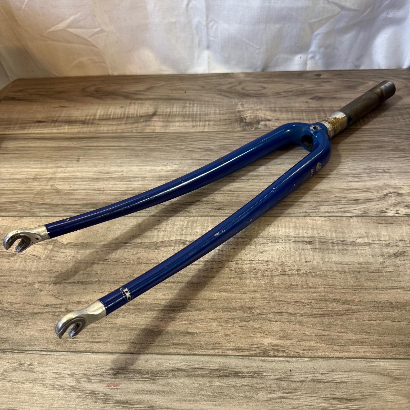 Trek Icon Carbon Road Fork 700C 1-inch Threaded 150mm Steerer Blue