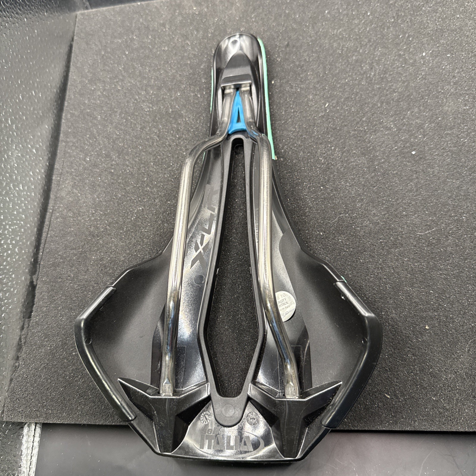 Selle Italia X-lr Super Flow Cycling Saddle Seat Ti316 (9450-28)