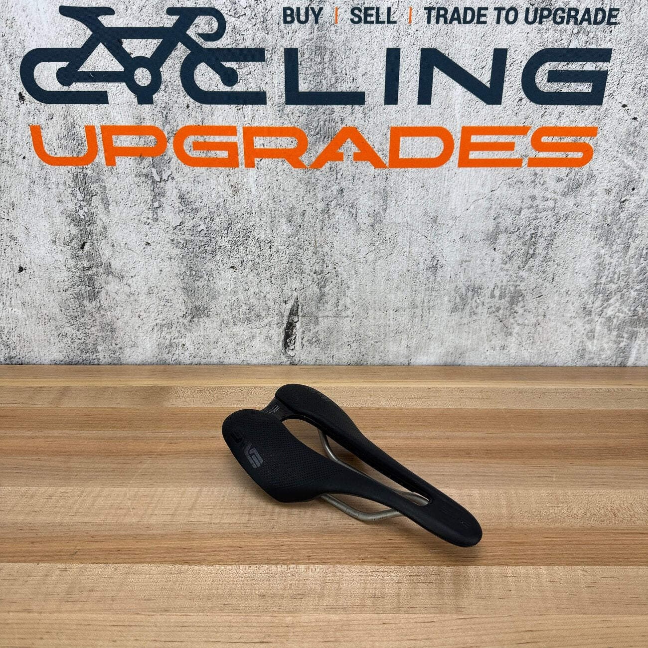 Low Mile! Selle Italia x ENVE Boost SLR 130mm 7x7mm Ti 316 Rails 130mm Saddle
