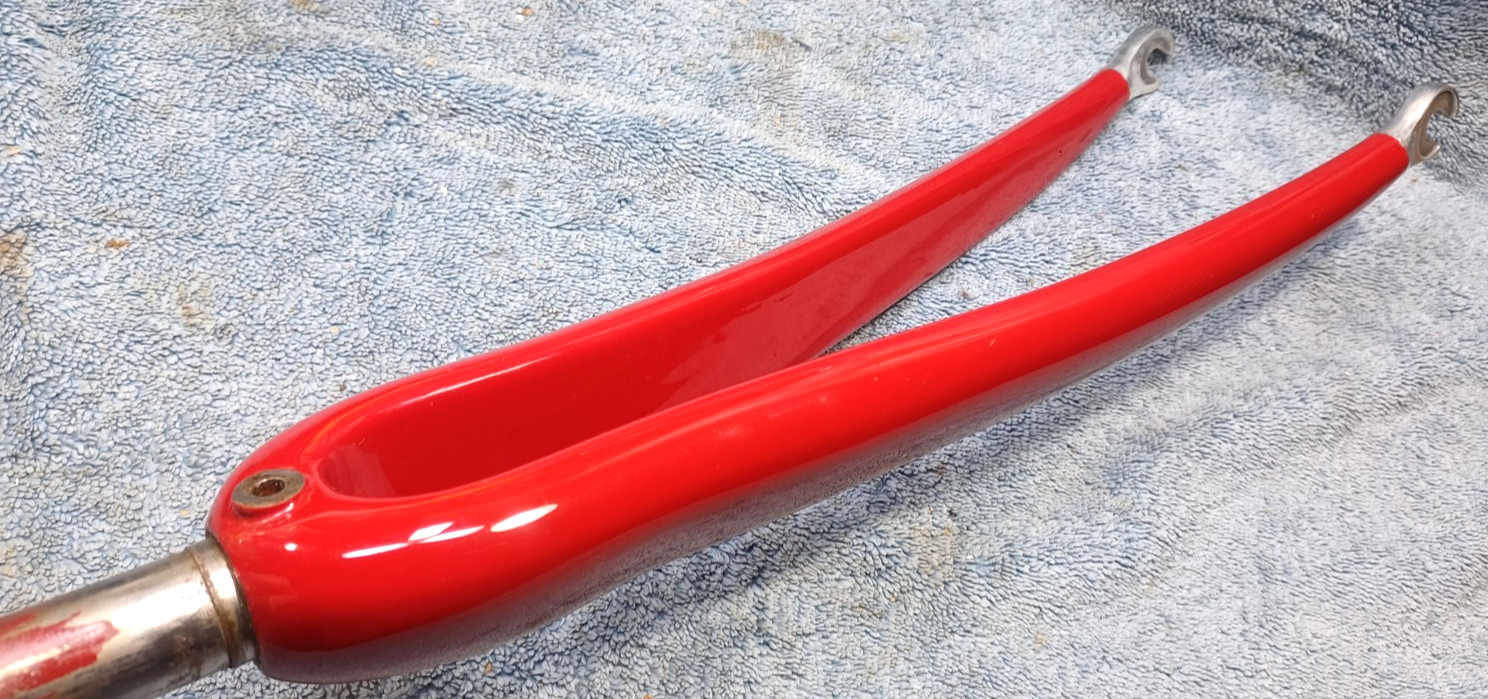 GC, Kestrel EMS Composite Carbon Fork, 700c, 1″ Threadless 231mm Steerer