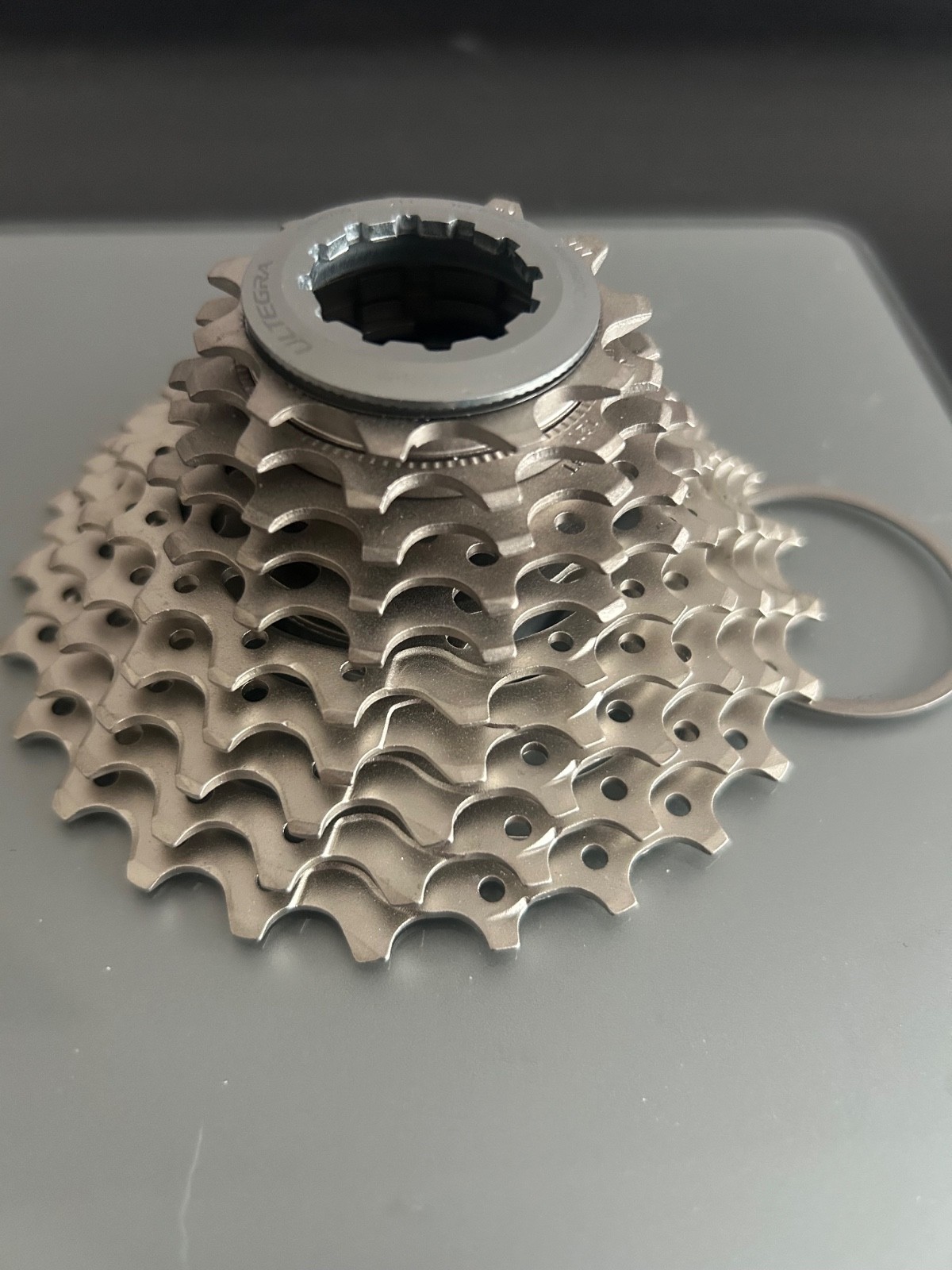 NEW Shimano Ultegra CS-6700 10s 11-25T Road Bike Cassette Sprocket NEW