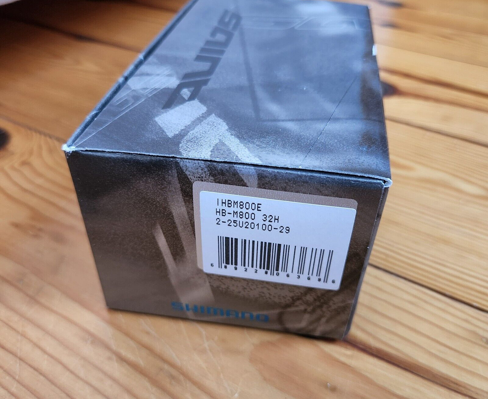 Nos Shimano Saint Front Disc Hub, HB-M800, 32H, 20x110mm, O/S Center Lock, New