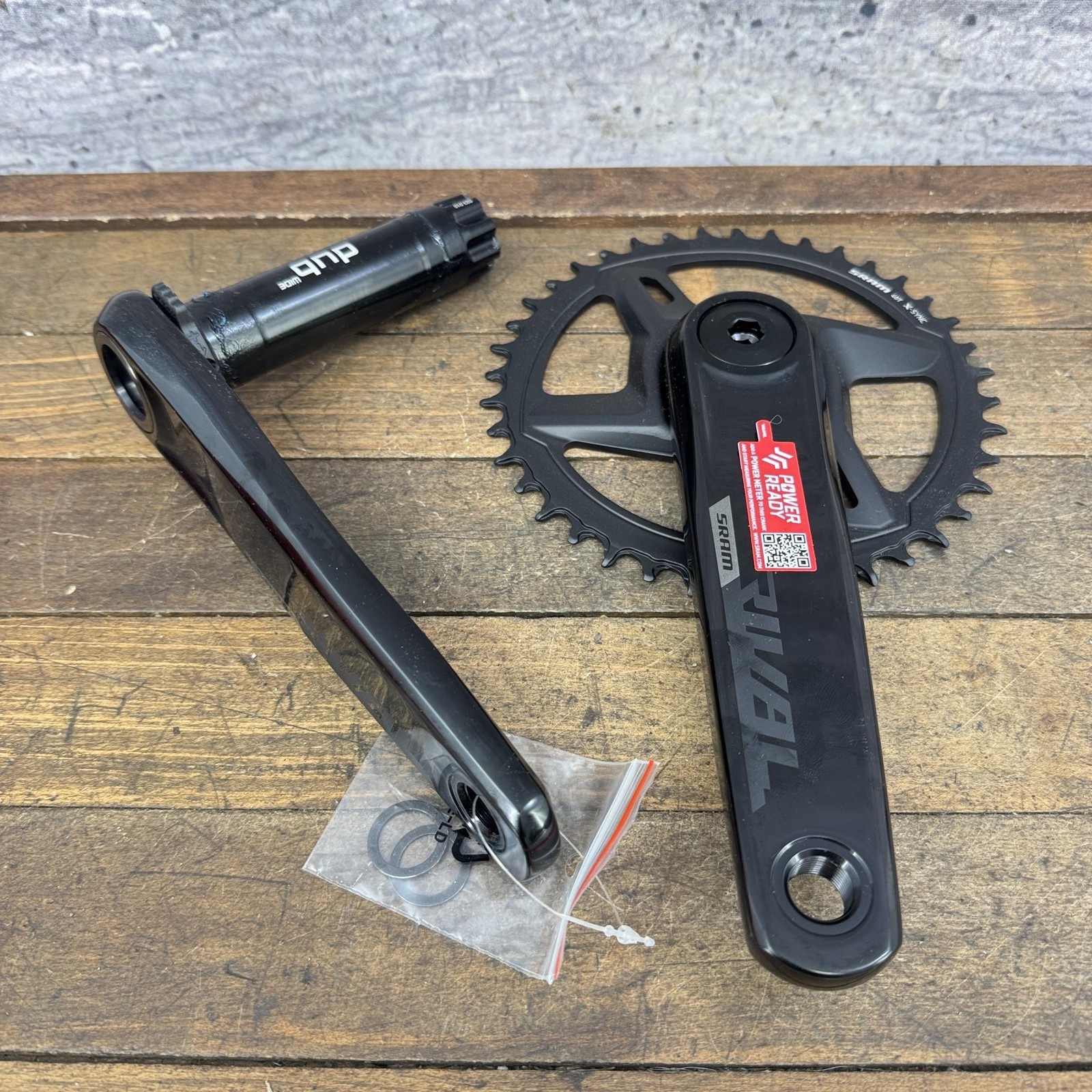 SRAM Rival 1 DUB Wide Crank Set 172.5 Mm 40T X-Sync Road Gravel 1x AXS Bike