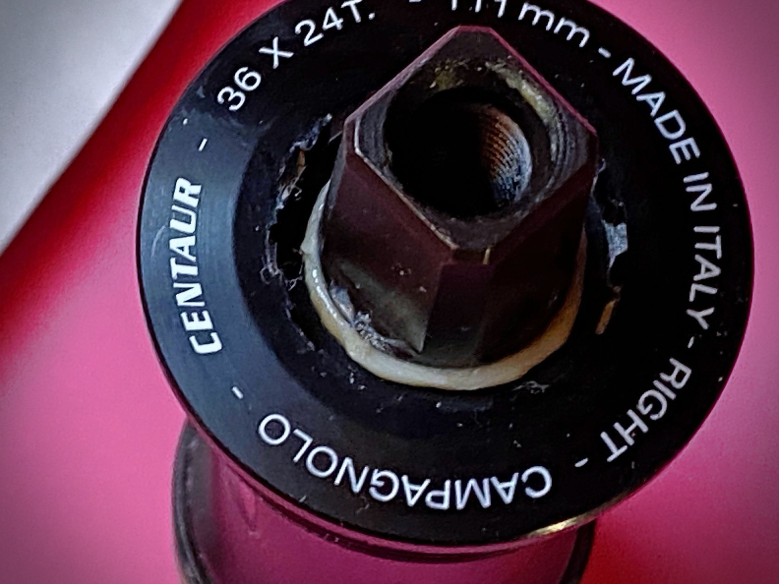 Campagnolo Centaur Bottom Bracket ITA THREAD AXLE 111mm NEW