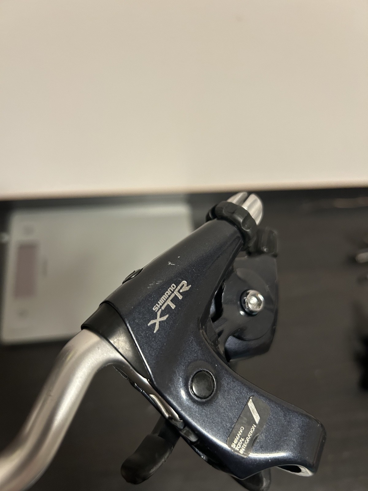 Shimano XTR ST-M900 Right & Left Shifters Brake levers combo 3x8s