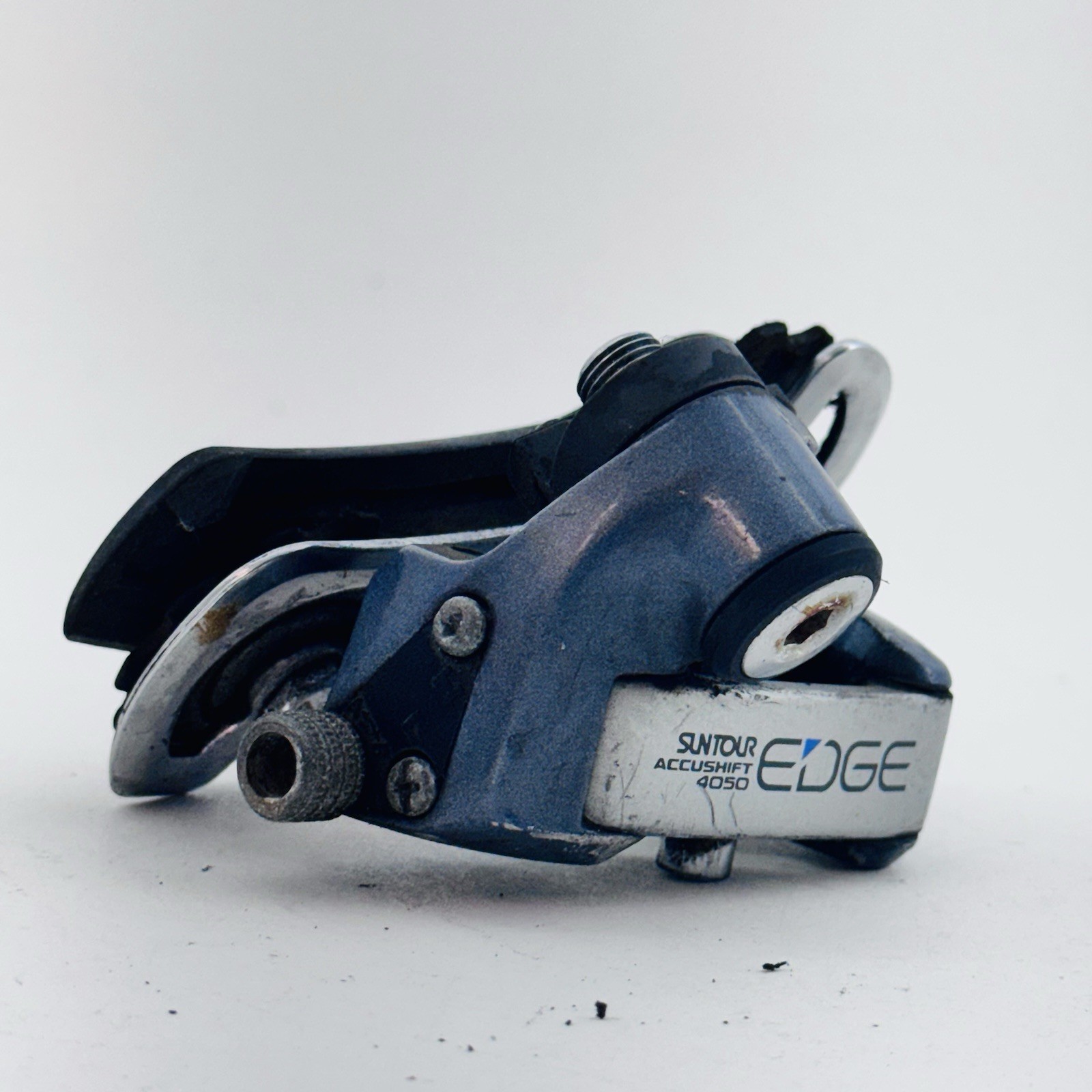 Vintage Suntour Edge 4050 Rear Derailleur Front Short Cage Gray Accushift A04