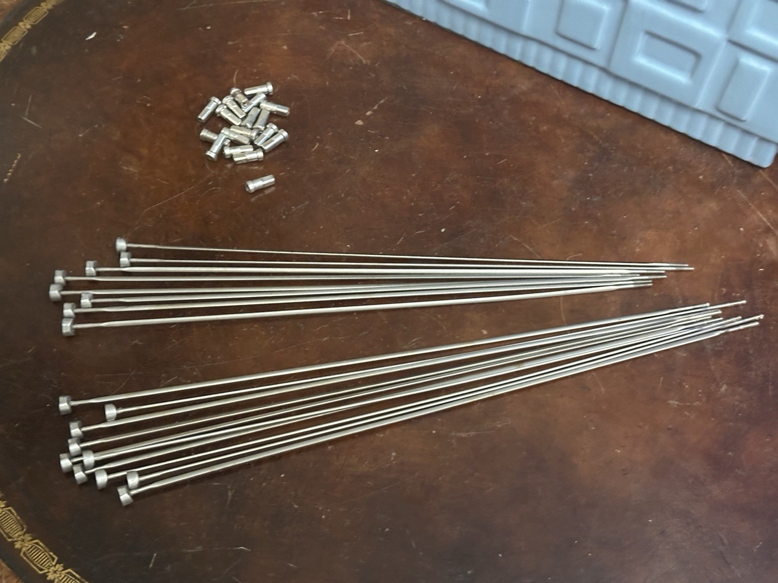 Shimano WH-R550 Rear Wheel Spokes w/Nipples 275mm + 300mm Stainless Silver Used