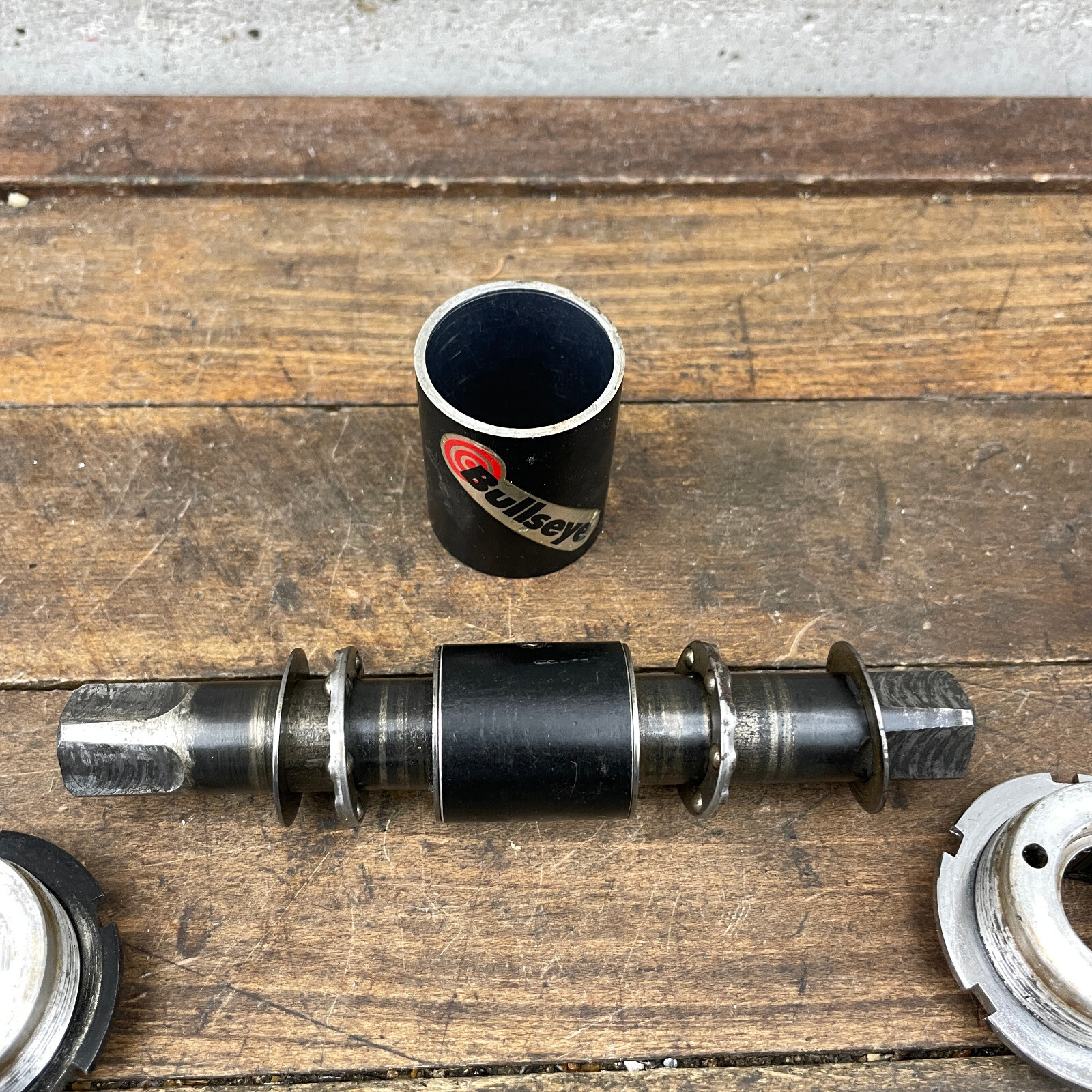 Vintage Bullseye Bottom Bracket Square 127 mm Spindle Shell Sealed Bearing PARTS