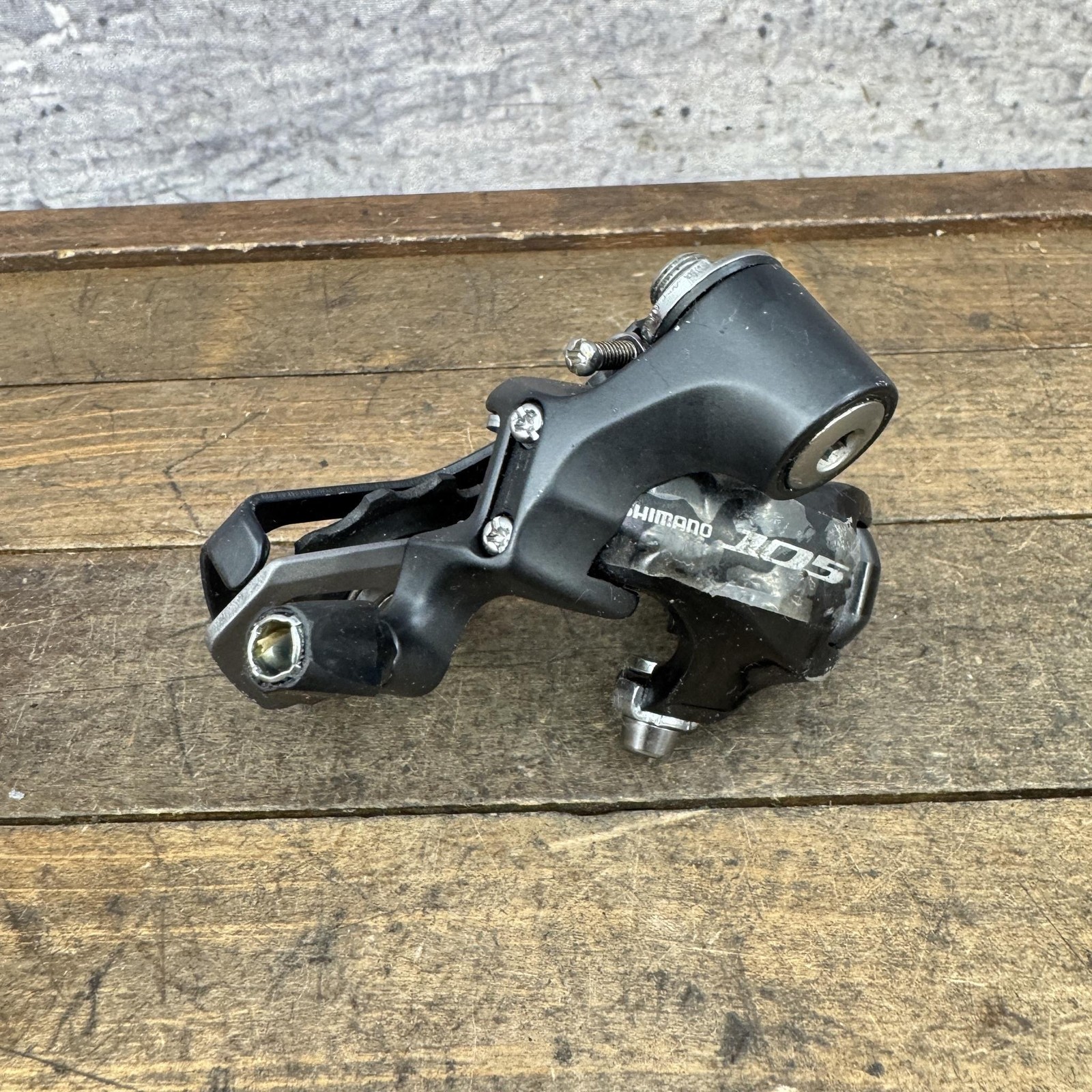 Shimano 105 RD-5700 Rear Derailleur 10 Speed Short Cage Road Black 227g Japan