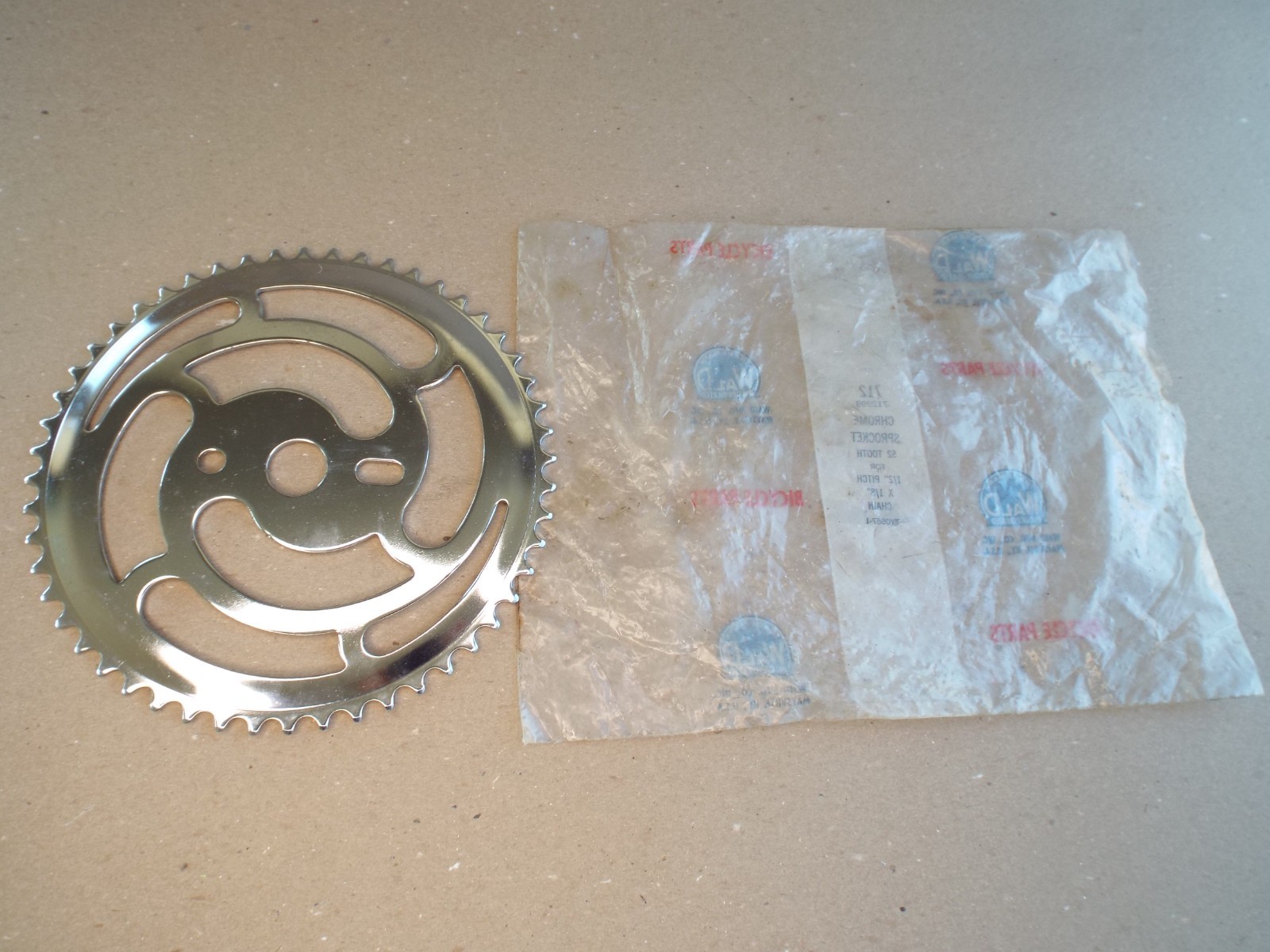 VTG Wald 52 Tooth Bicycle Chrome Chain Ring / Crank Sprocket – New Other -Nice!