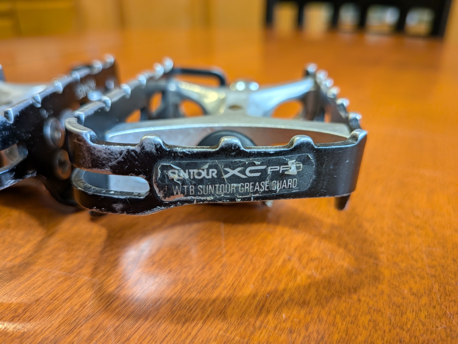 Suntour XC Pro WTB Grease Guard Pedals Vintage 1991