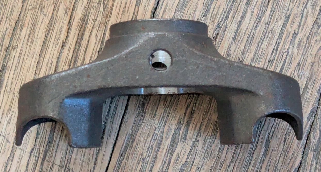 Columbus branded Road Fork Crown 1″ (25.4) steerer, 20×27.5 oval blades NOS
