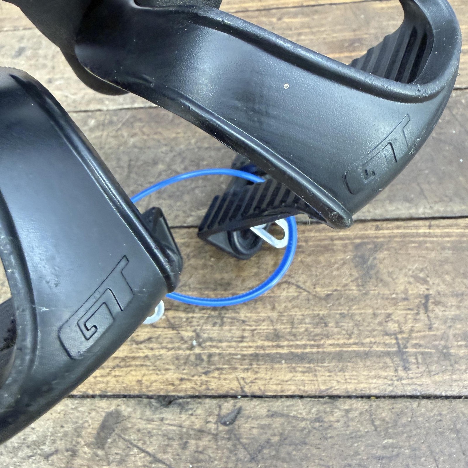 Vintage GT Toe Clips Black 90s MTB Plastic Pair Bike Pedal 85g Cycling