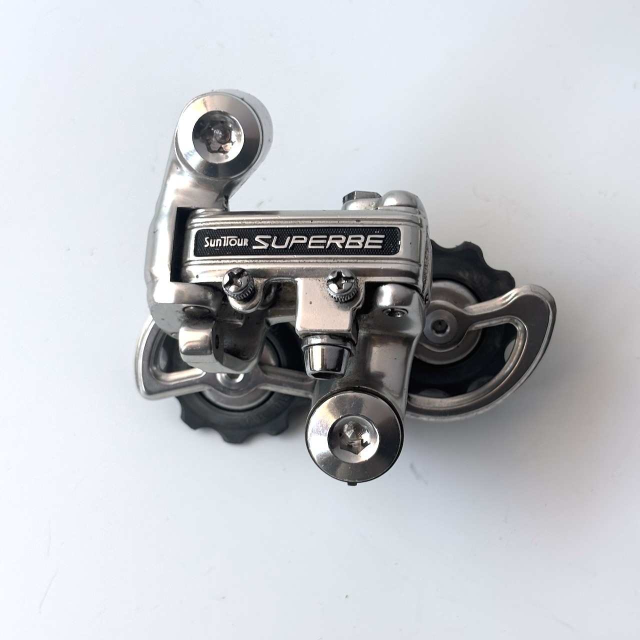 Suntour Superbe Pro (3100) short cage rear derailleur silver 1977