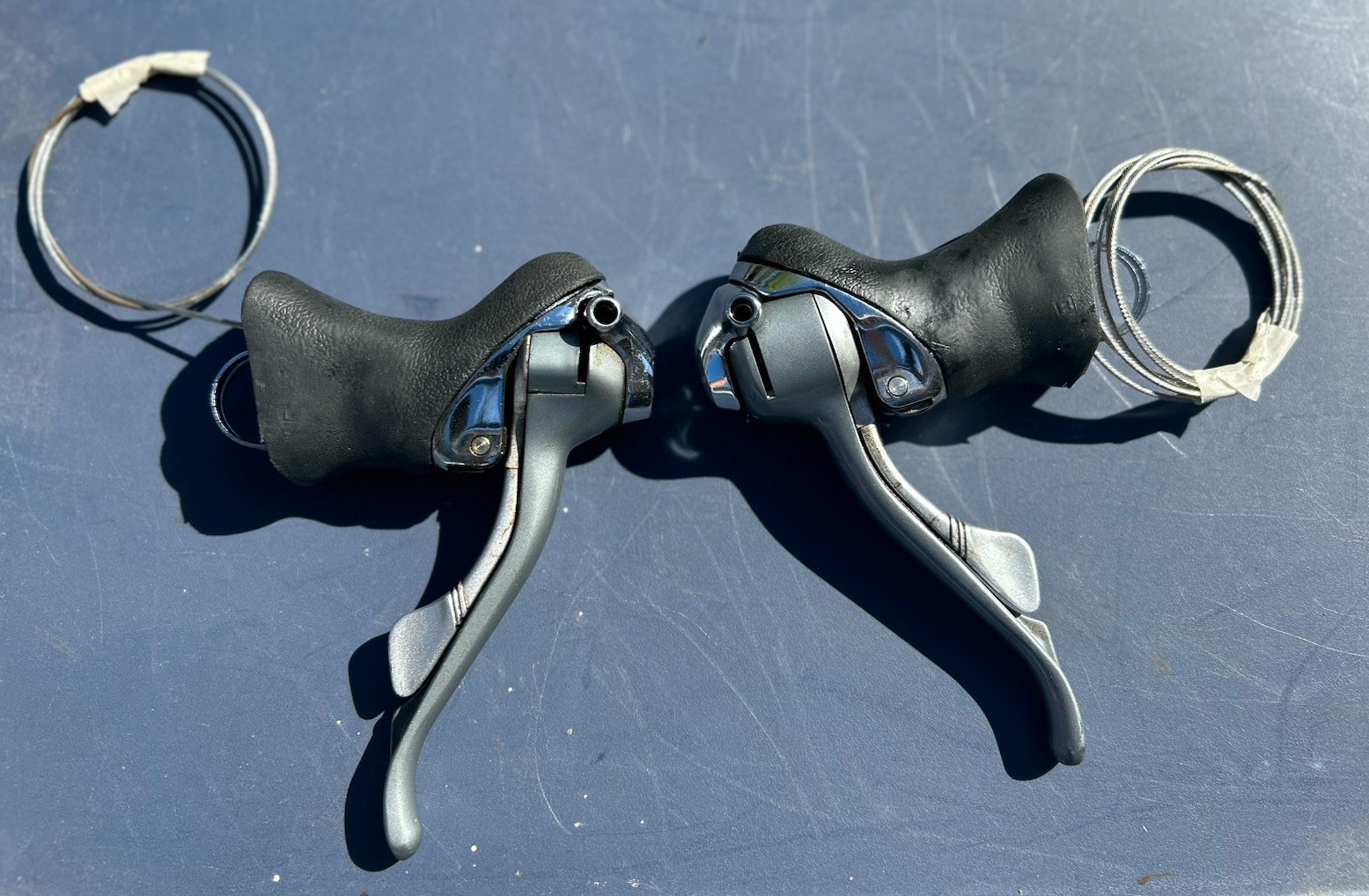 Vintage Shimano 600 Ultegra ST-6400 Shifters Brifters Pair