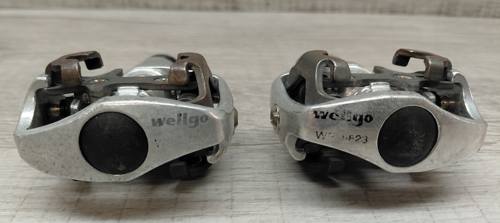 Vintage Wellgo WPD-823 Dual-Sided PD Compatible Clipless Pedal Set 9/16″