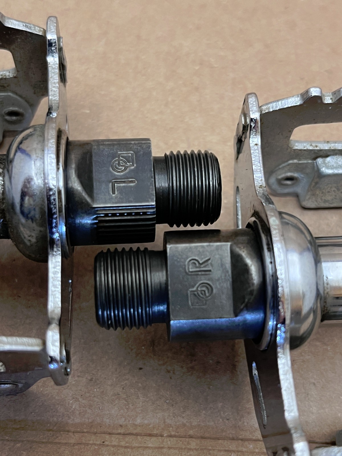 Vintage KKT RT-SF Bike Bicycle Pedals w/ Cat Eye Reflectors 9/16″ Japan
