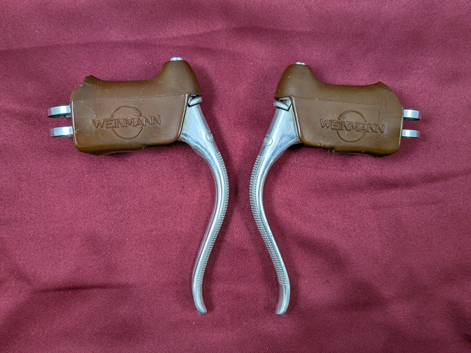 Weinmann Road Brake Levers Non-Aero Quick Release Brown Hoods BL82