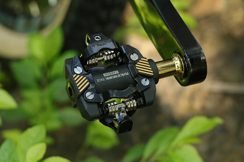 Self-Locking SPD Pedals Mountain Bike Cleats Bearing Footrest Bicycele Parts