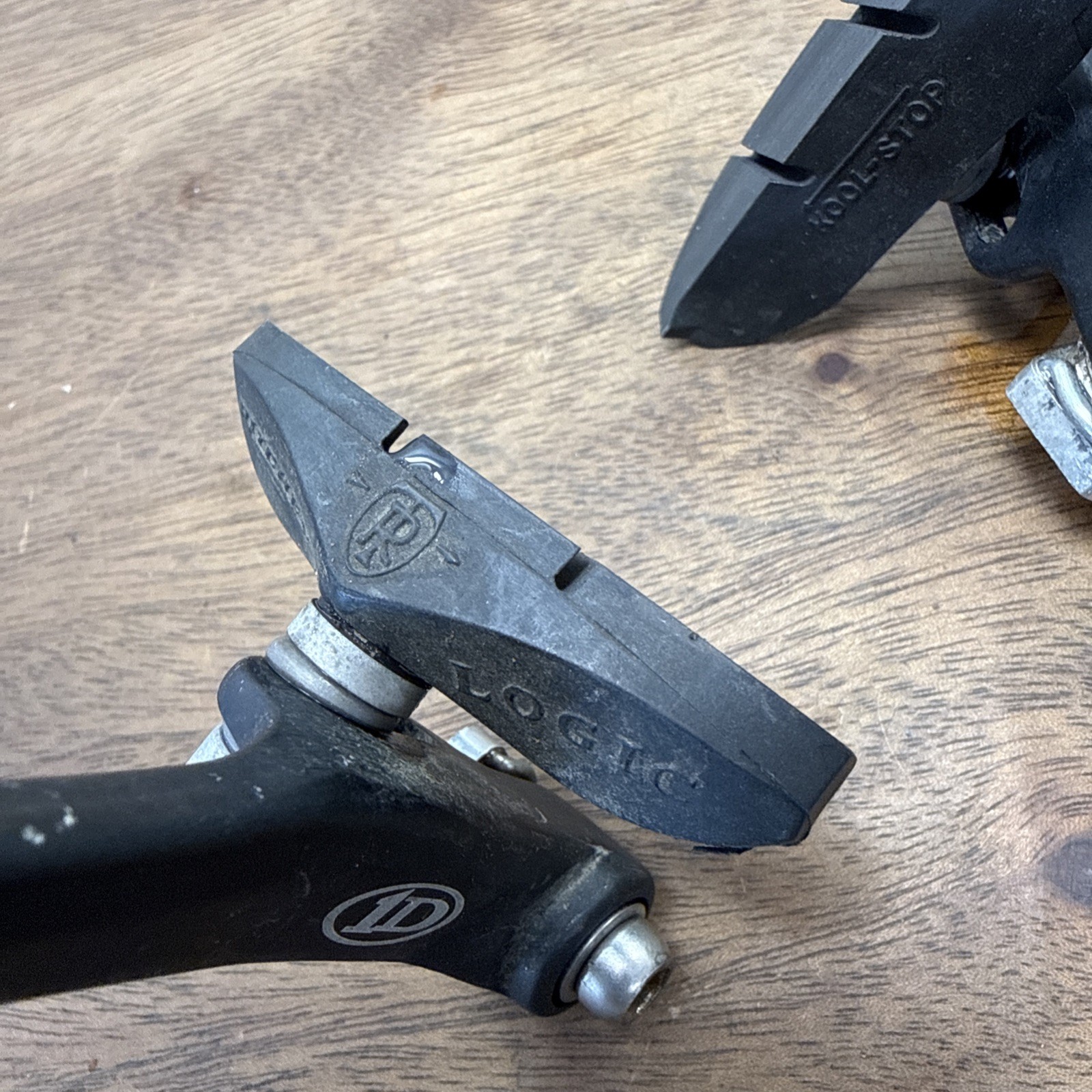 Avid Single Digit 1D V-Brake Set Front & Rear Brakeset Black Ritchey Logic Pads