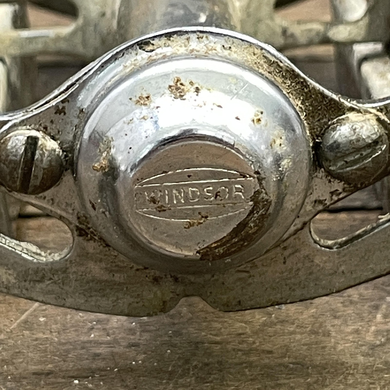 Vintage Windsor Bike Pedals 9/16 Silver Pair 70s Reflector Road Touring