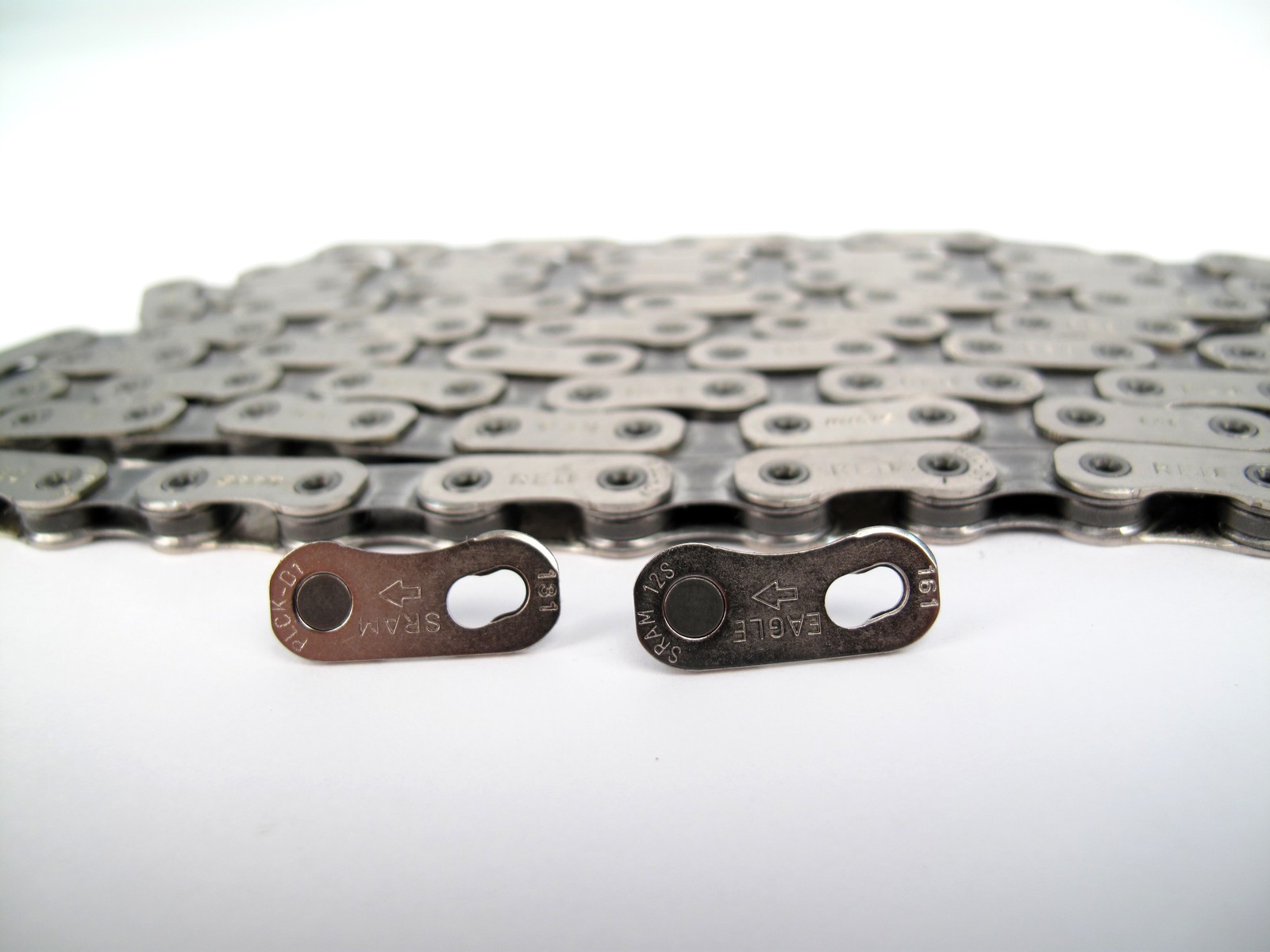 SRAM RED eTap AXS 12-Speed Flattop Chain, with PowerLock, HollowPin, Various Len