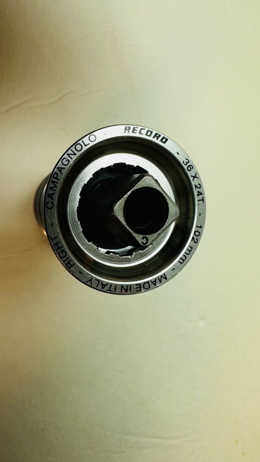 * CAMPAGNOLO RECORD BOTTOM BRACKET BB99-RE02IT ITALIAN SQUARE TAPER 102MM – NEW*