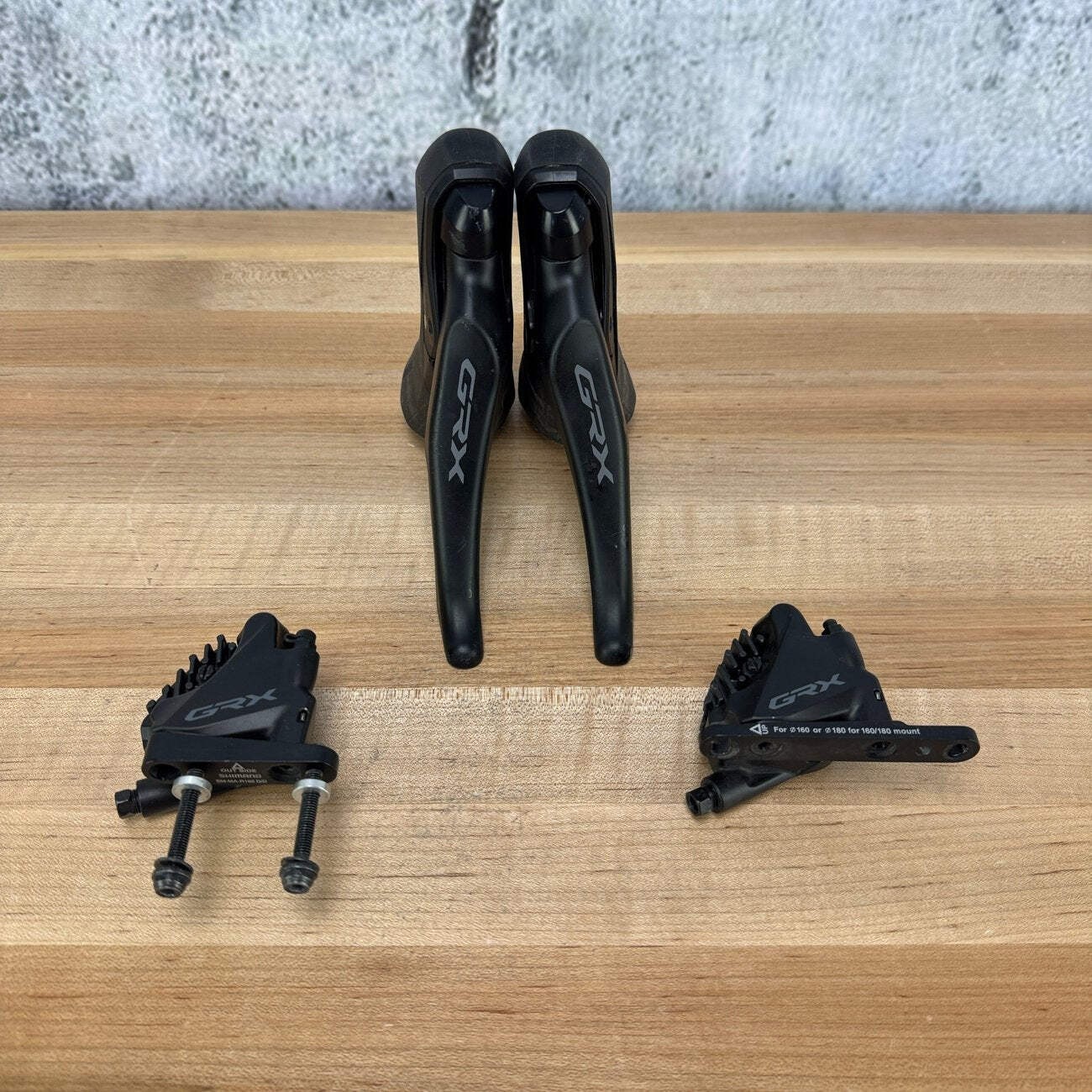 Shimano GRX ST-RX600 11-Speed Mechanical Hydraulic Shifters + Calipers