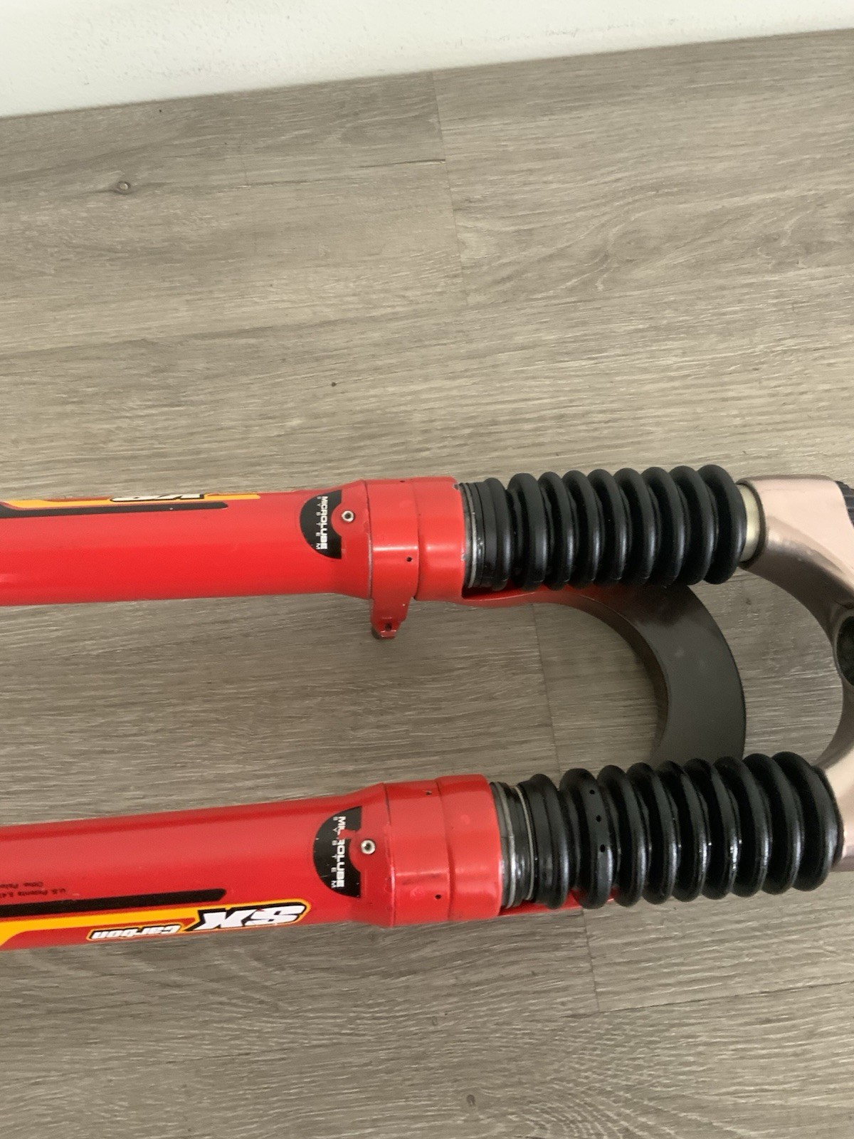 MANITOUR SX CARBON FORK 26’ER 210 MM STEERER 1 1/8 INCH STEERER 1.3 KGS