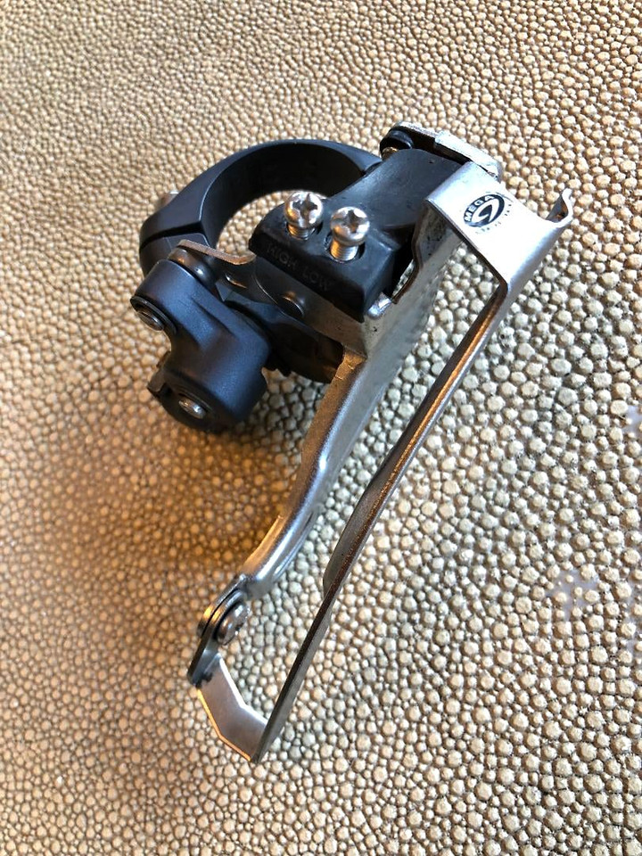 Shimano Deore LX FD-M570 Front Derailleur, Top Pull, 31.8mm, Triple