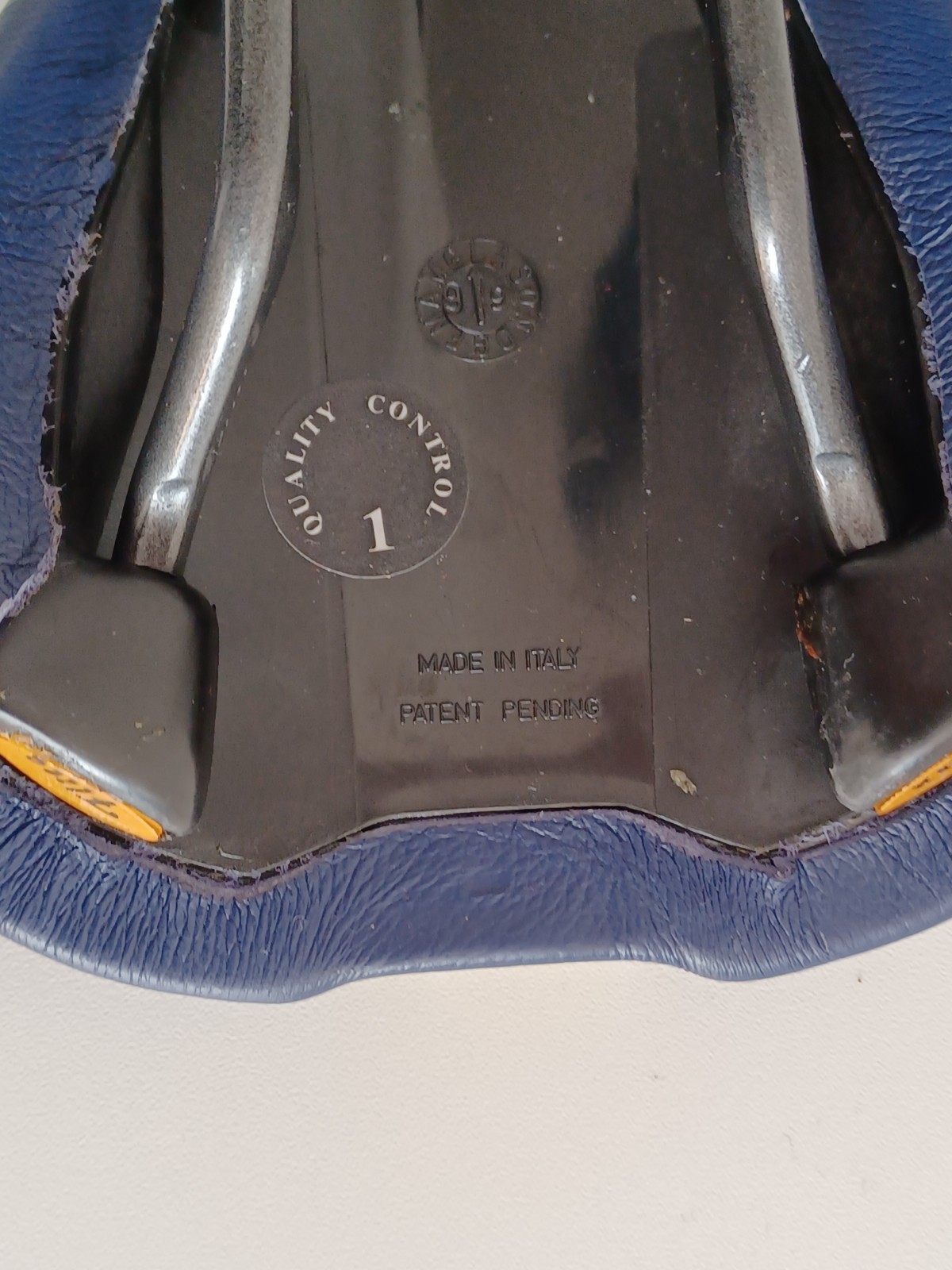 Selle Italia1999 Max Flite Eddy Merckx embroidery blue leather padded saddle NOS